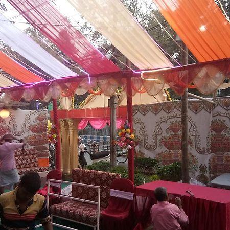 Ghosh Villa Guest House Calcutta Exteriör bild