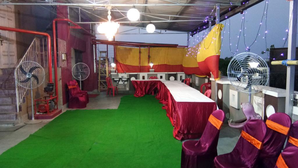Ghosh Villa Guest House Calcutta Exteriör bild